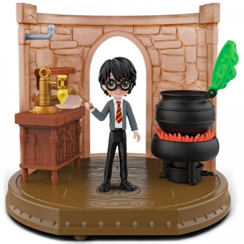 Wizarding World Гарри Поттер Игровой набор Гарри в комнате зельеварения, SM22007/8258